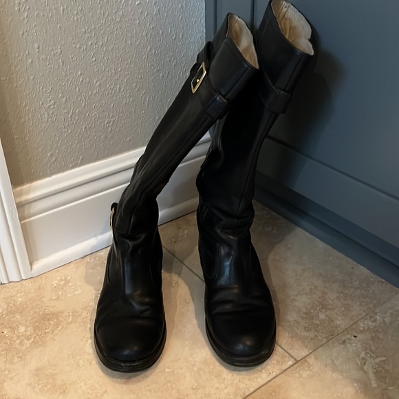 Coach Whitley Boots - Picture 3 of 7